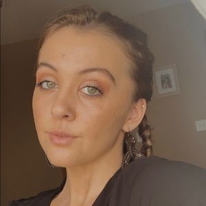 Meet your Posher, Allie